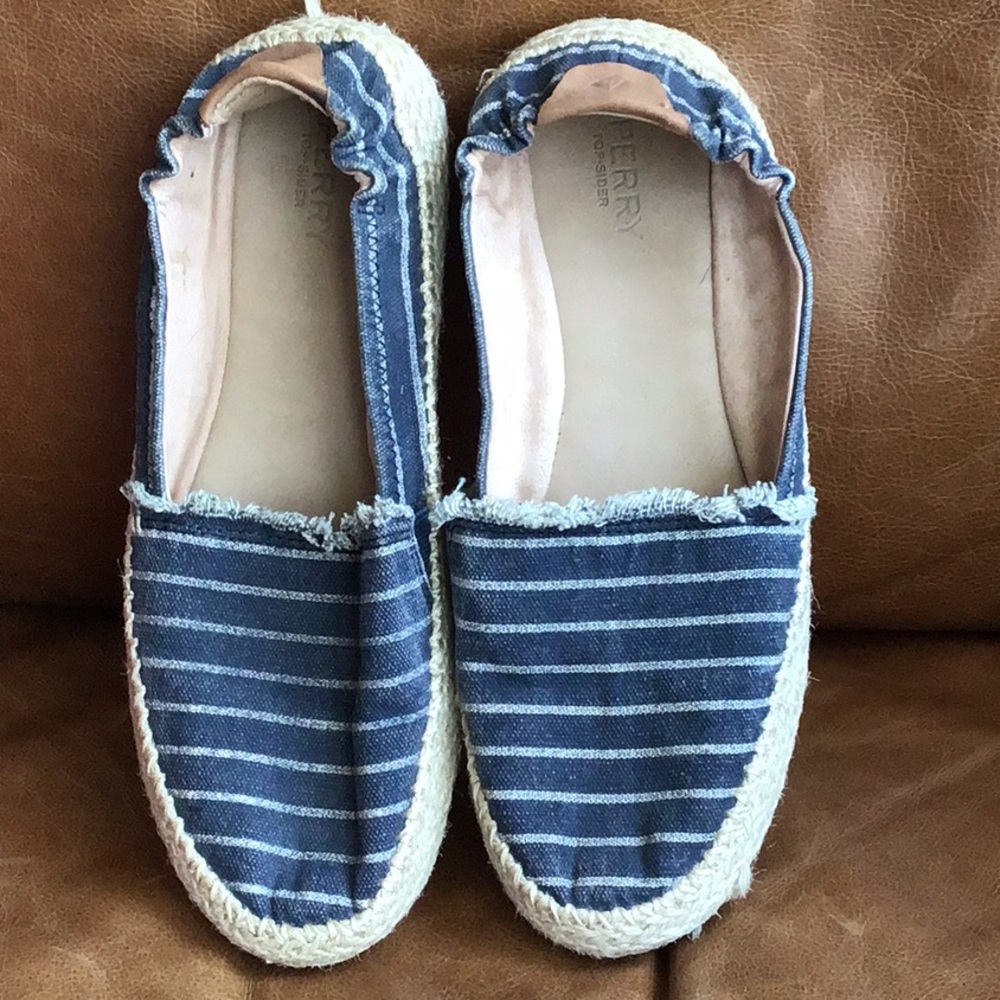 Sperry top sider slip ons size 8